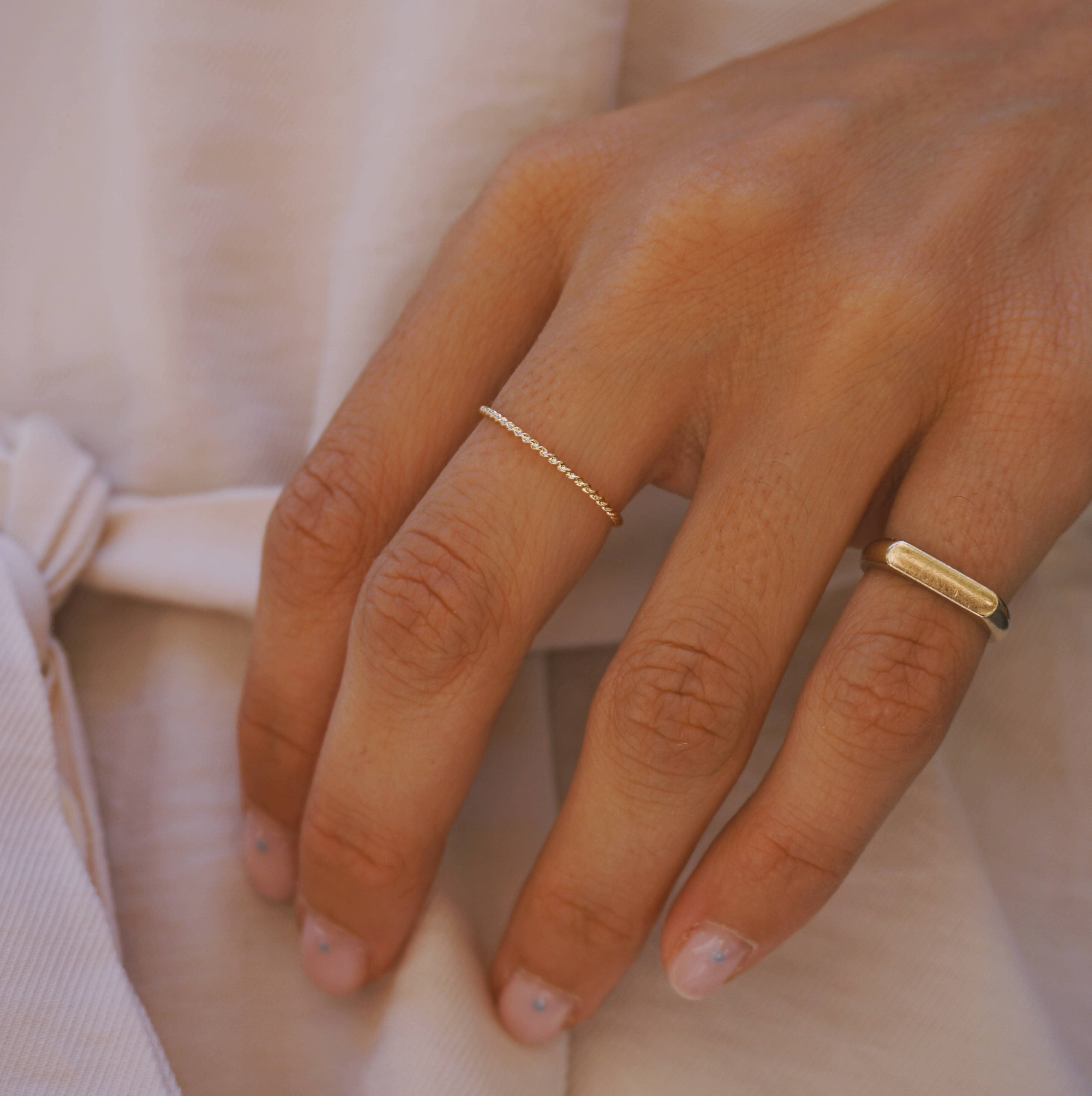 Anillo Cuerda Fina Oro - Image 3